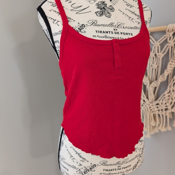 2/$10 Savage X Fenty Scarlet Scoop Neck Tank - Picture 5 of 8